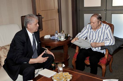 Abdelalziz Bouteflika re&ccedil;oit le Premier ministre